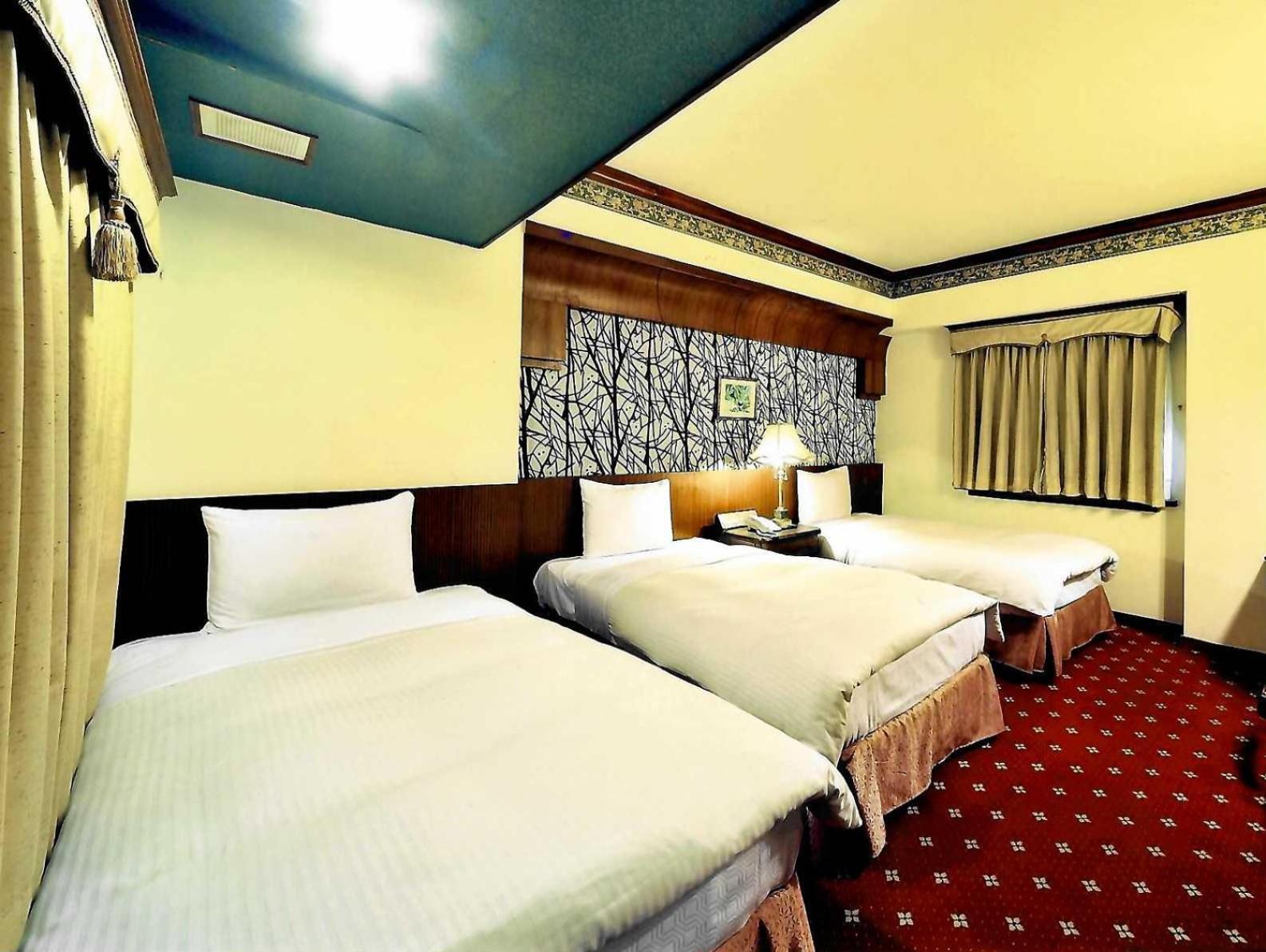 คาโร่โฮเต็ล Hotel เกาสง ภายนอก รูปภาพ