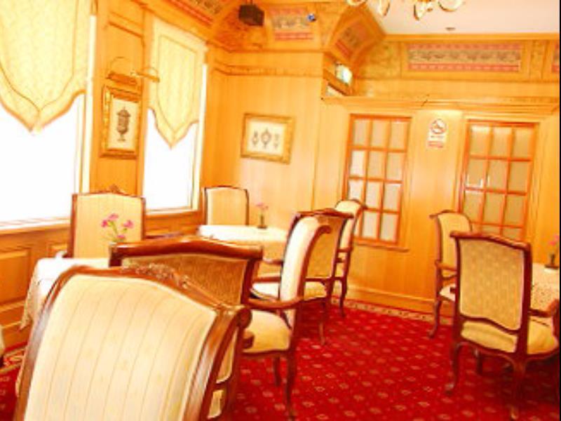 คาโร่โฮเต็ล Hotel เกาสง ภายนอก รูปภาพ