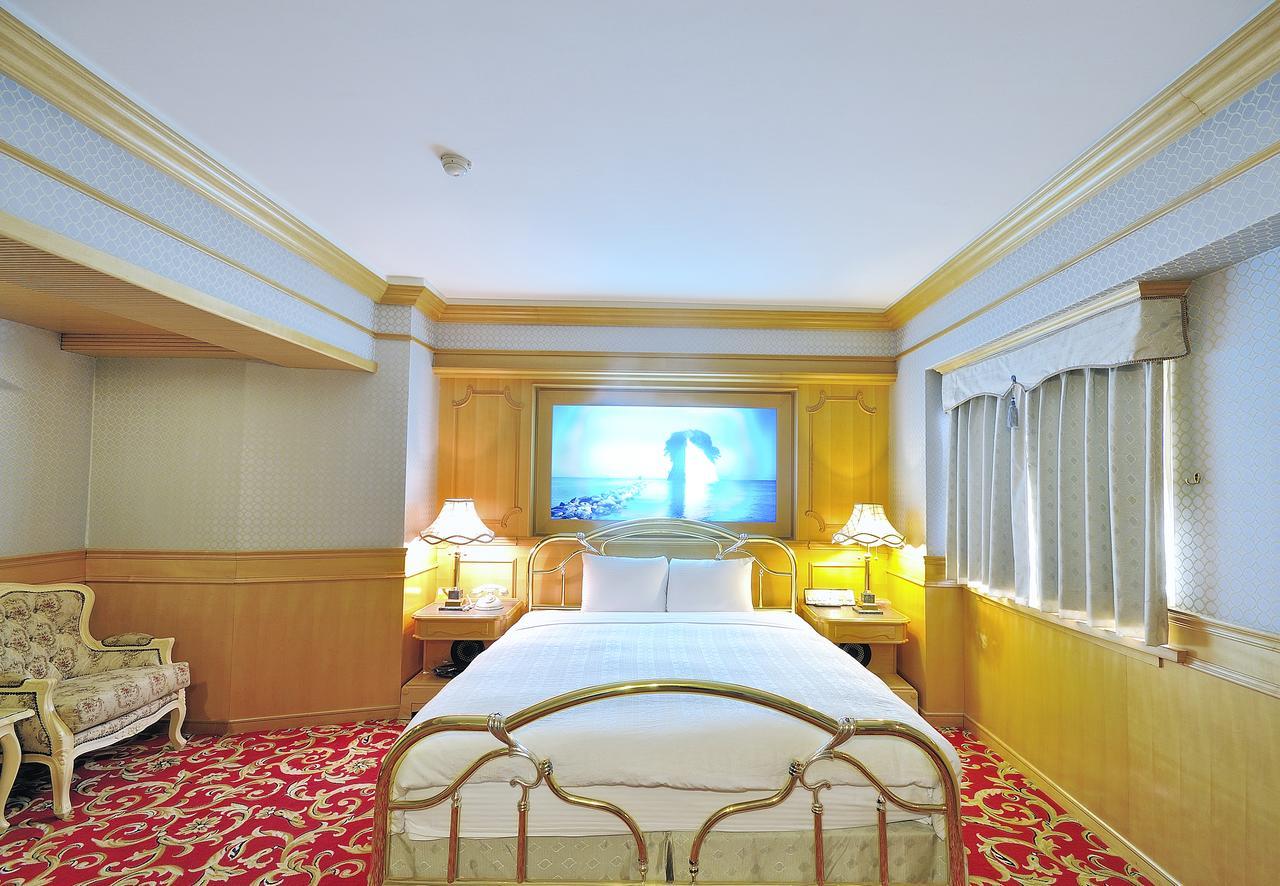 คาโร่โฮเต็ล Hotel เกาสง ภายนอก รูปภาพ