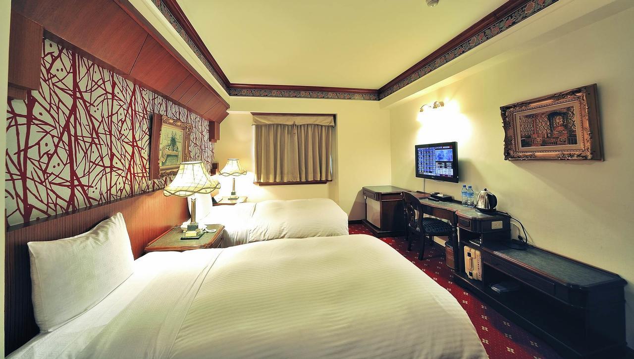 คาโร่โฮเต็ล Hotel เกาสง ภายนอก รูปภาพ